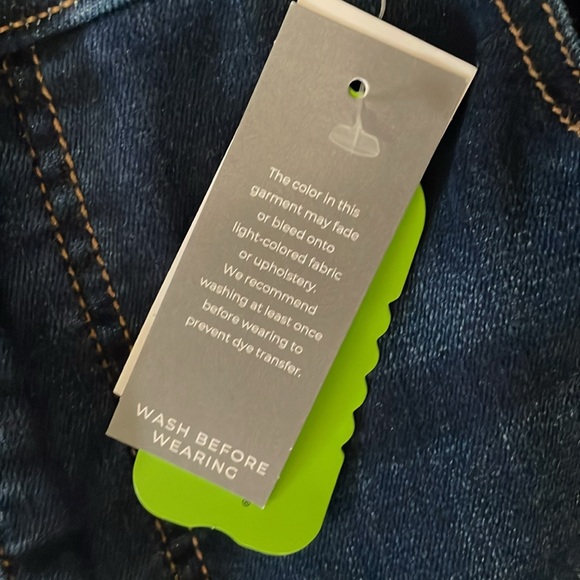 LANE BRYANT NWT Size 16 Pull-On High Rise Boot Jean Dark Wash Boot Pants Denim - Picture 6 of 15